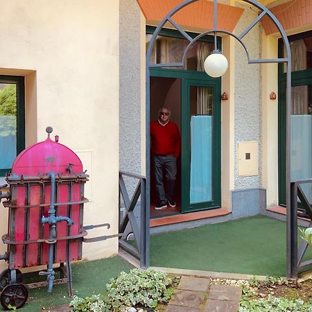 Le Residenze Dei Serravallo Trieste Luaran gambar