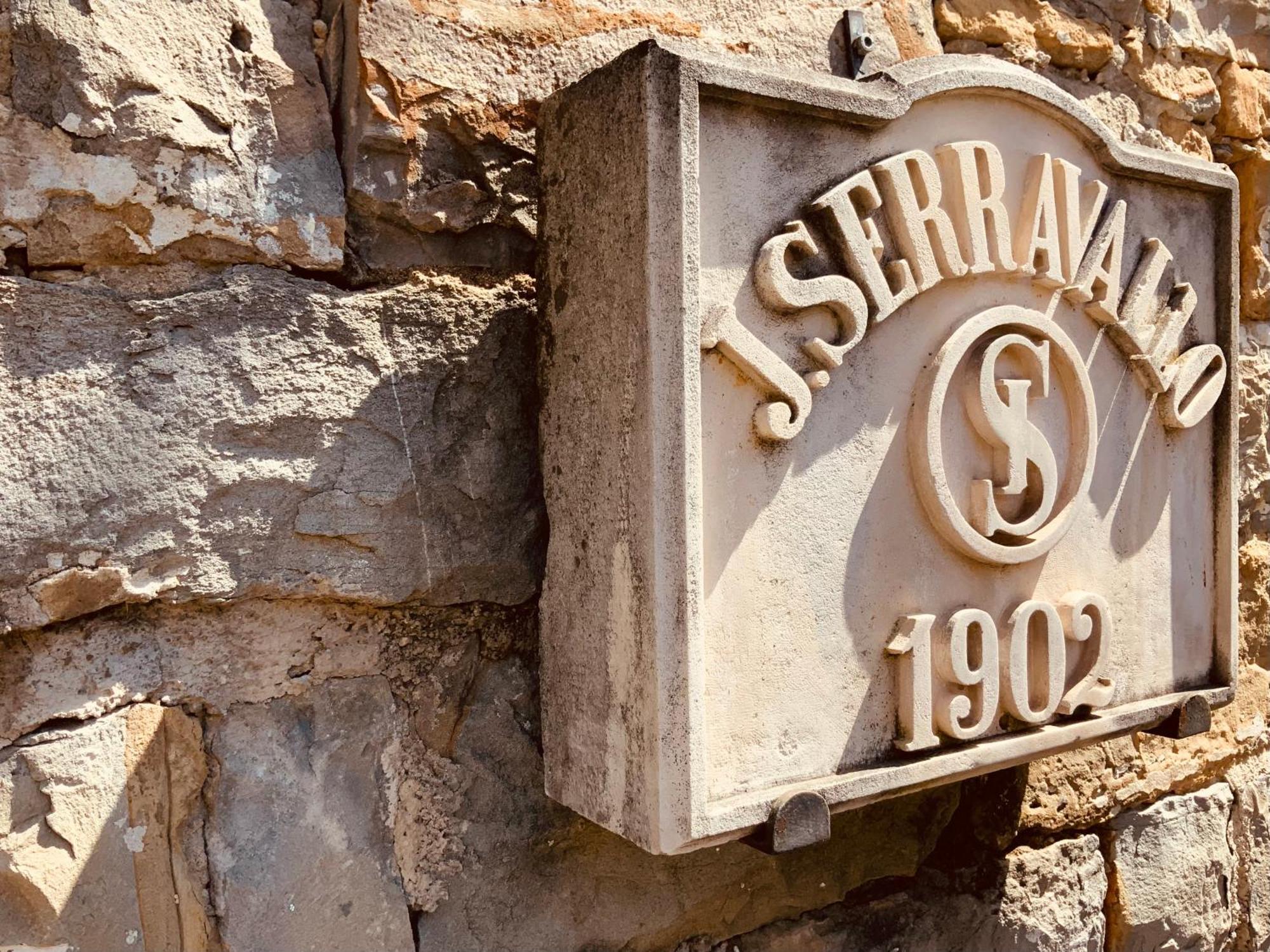 Le Residenze Dei Serravallo Trieste Luaran gambar