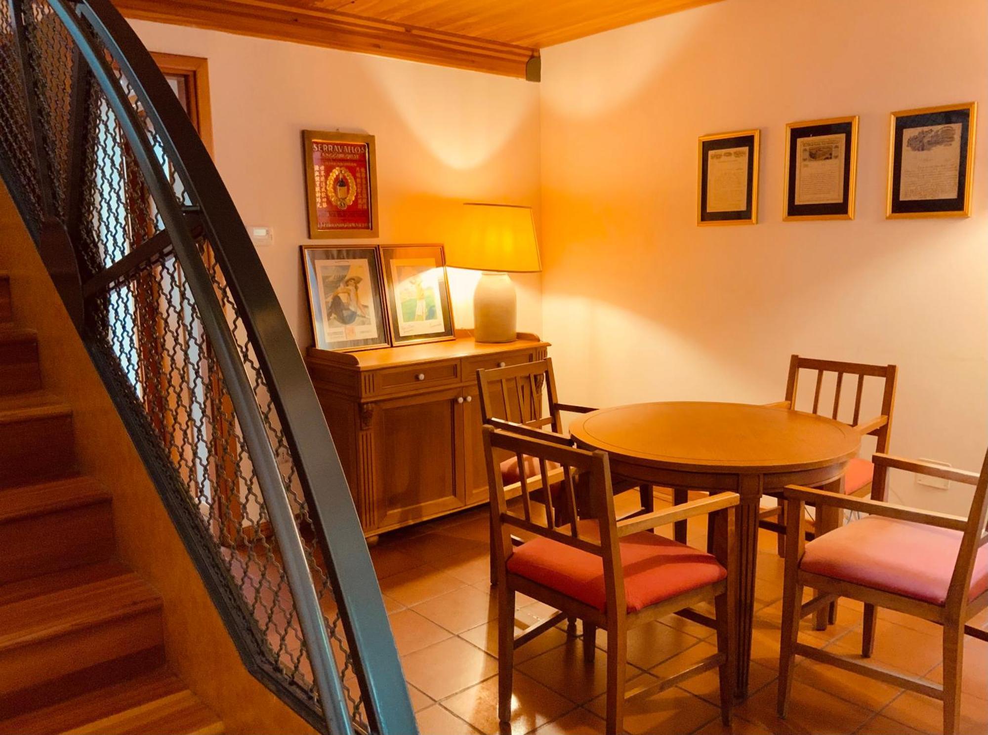 Le Residenze Dei Serravallo Trieste Luaran gambar